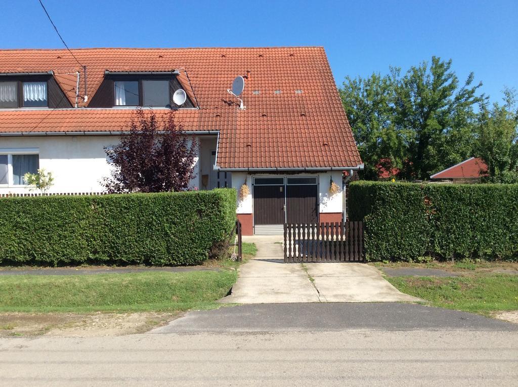 Kis Teniszhaz Ordacsehi Rum bild